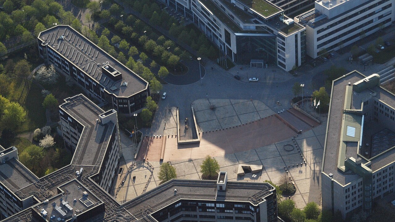 Liegenschaft Robert-Schuman-Platz