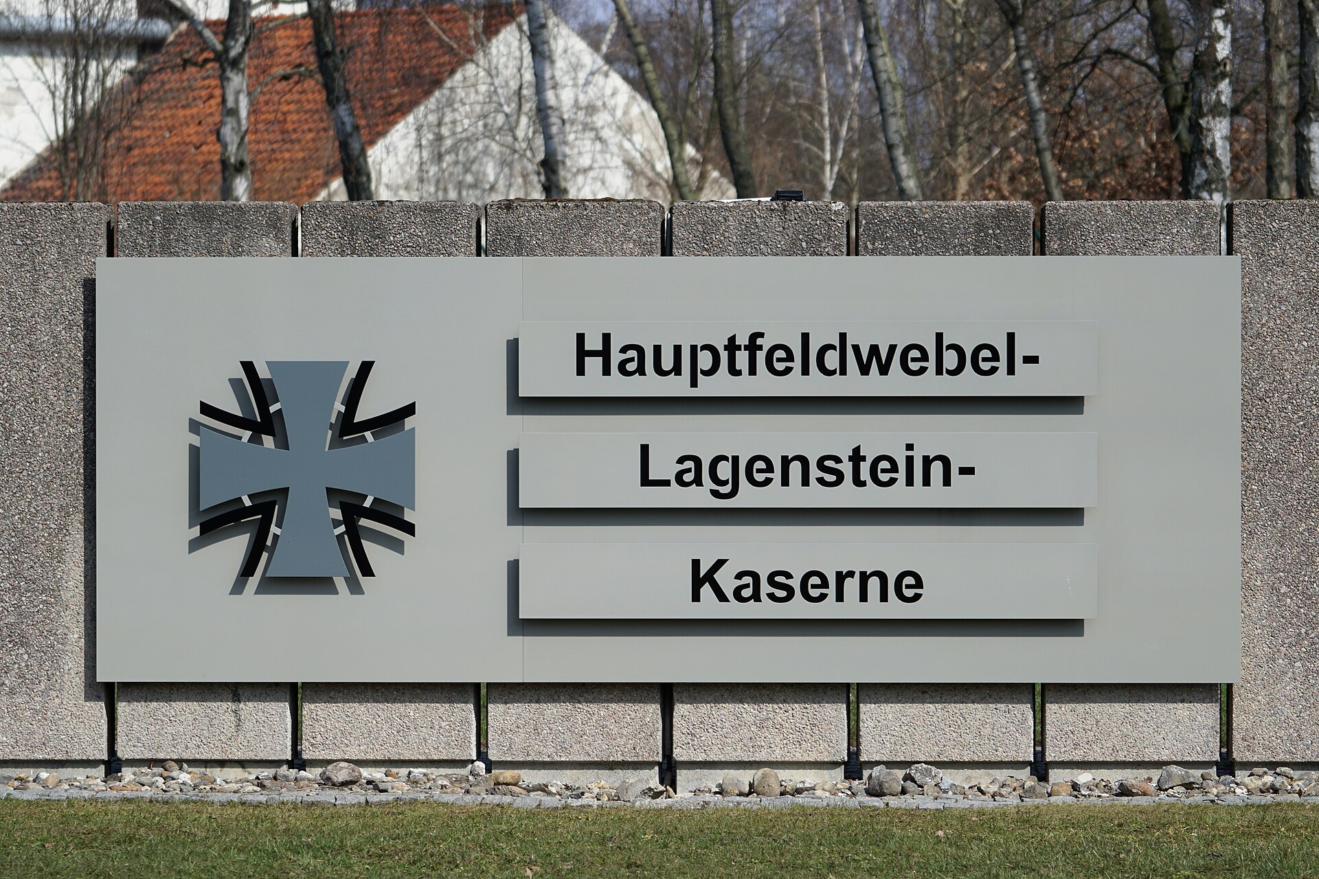 Hauptfeldwebel-Lagenstein-Kaserne