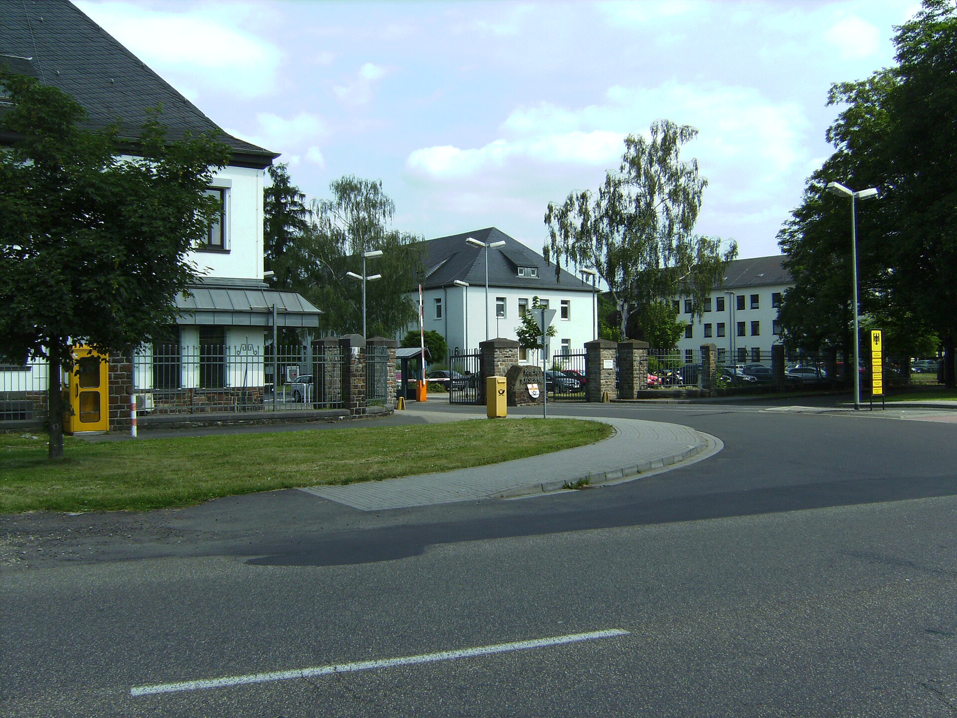 Rhein-Kaserne