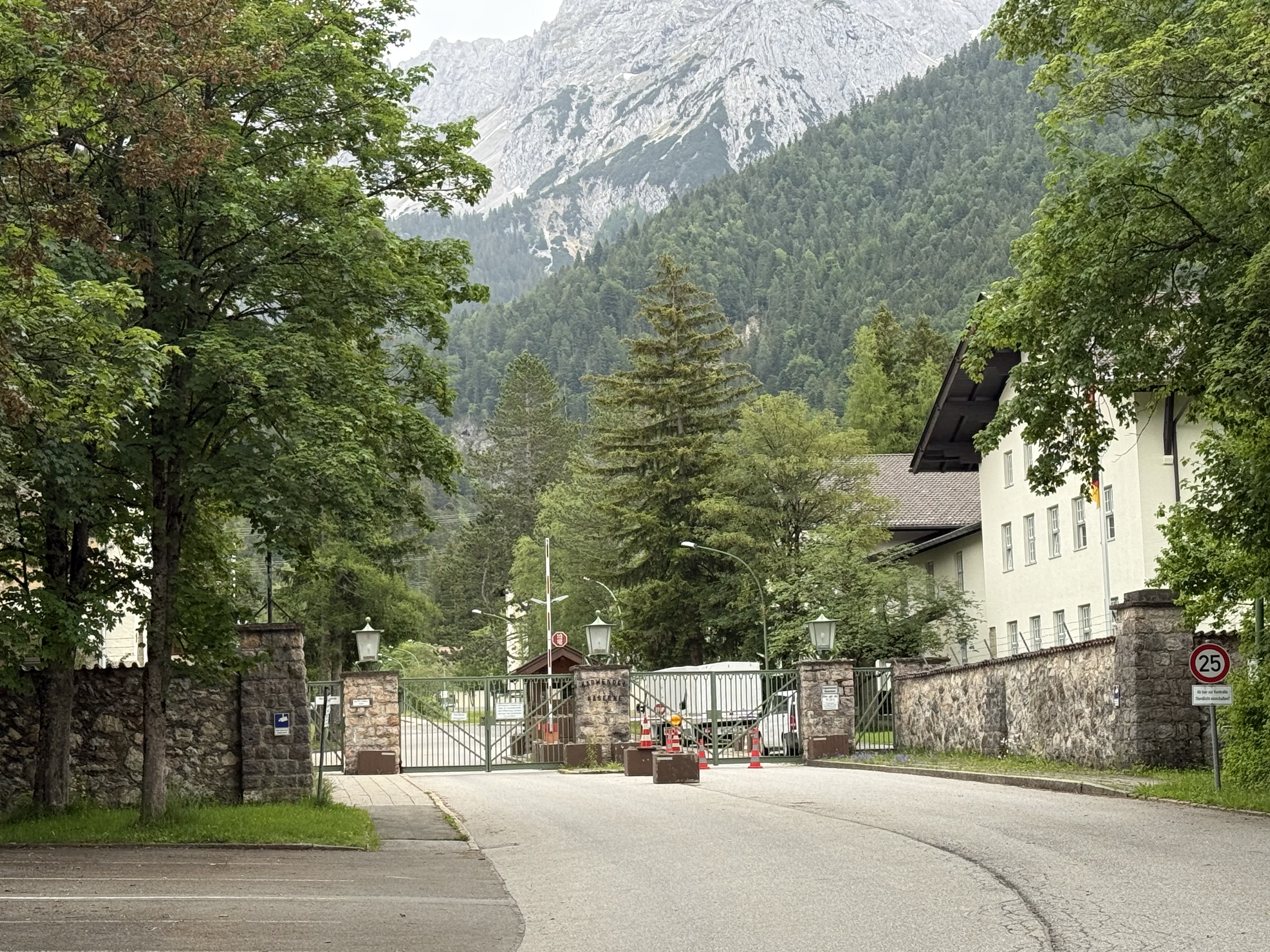 Karwendel-Kaserne