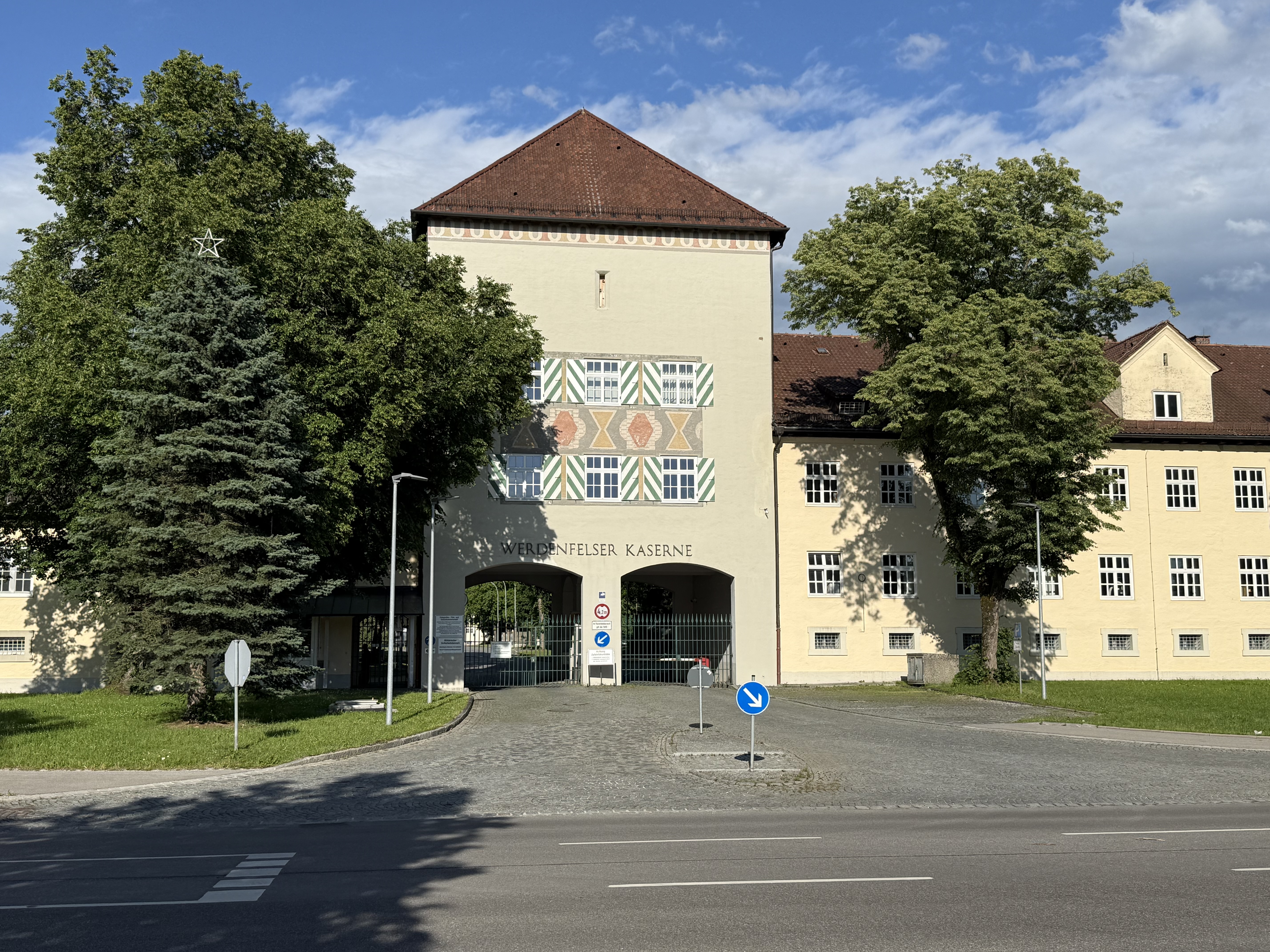 Werdenfelser Kaserne